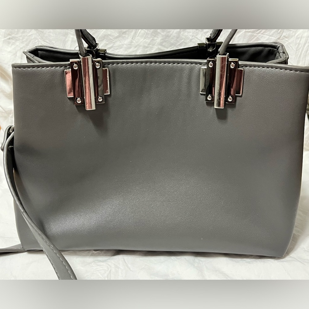 Charming Charlie Gray Purse Handbag with 2 straps, Preloved. - Picture 4 of 16